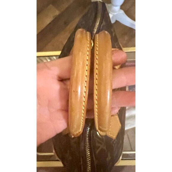 Louis Vuitton Monogram Alma PM Brown Canvas Leather Handbag - Picture 10 of 15